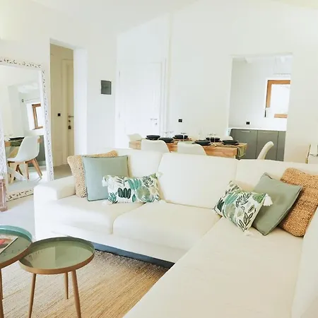 With A View Over The Marina! Holiday home *